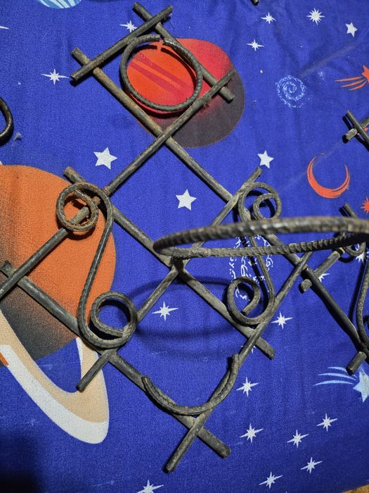 Suporturi ghivece din fier forjat