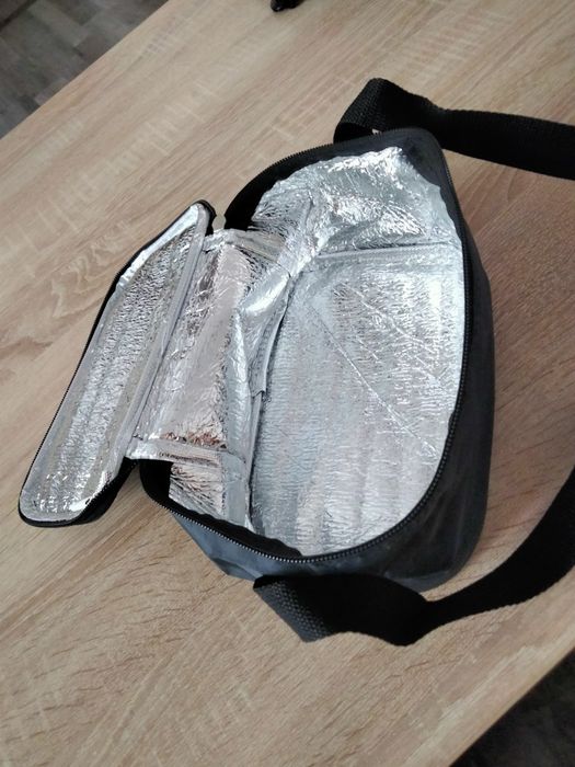 Suporturi farfurii reglabile50 lei coveltura cu perne 80 lei