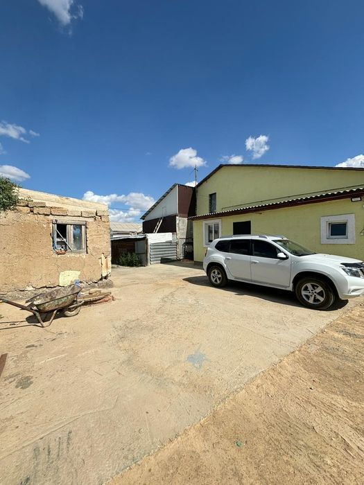 Дом городе 3 комнат