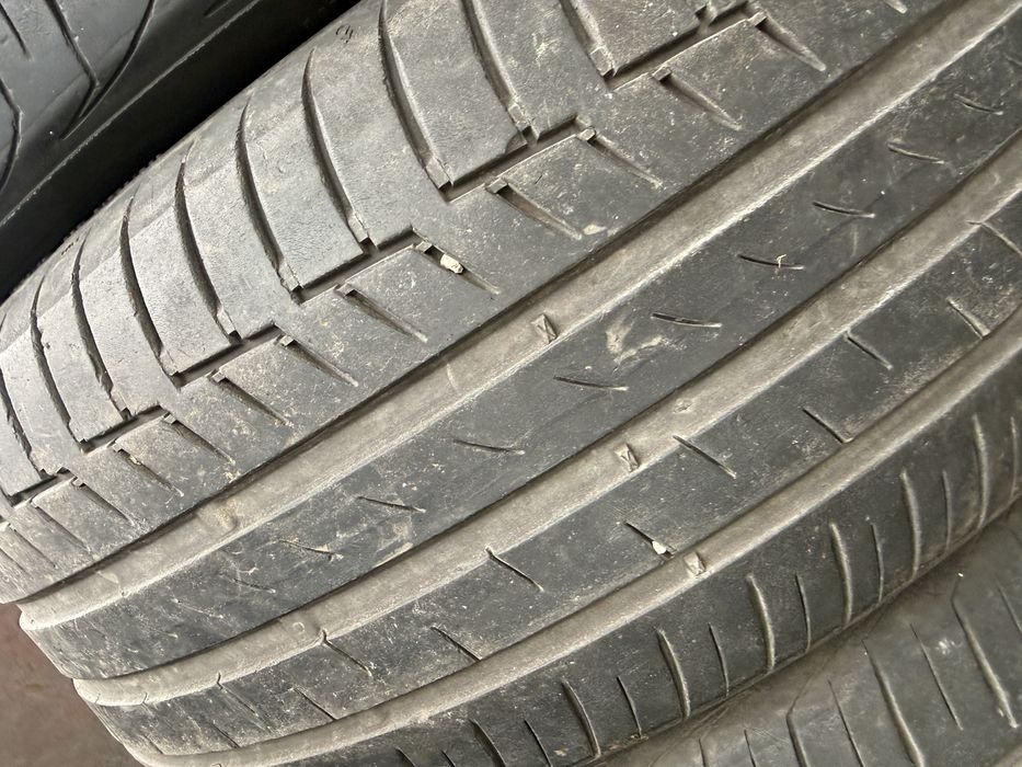 Летни гуми 235/45/18