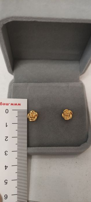 Серьги золото розочки 750 проба