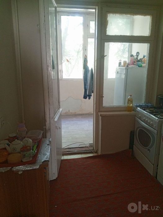 Коракамиш 2/4да квартира сотилади 2 хонали