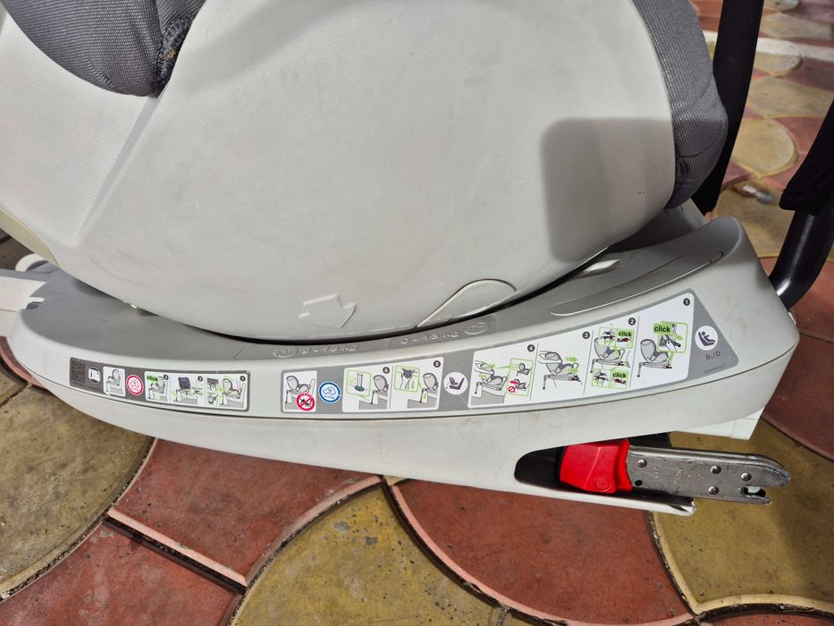 Scaun auto BRITAX ROMER Dualfix M i-Size 0-18 Kg prindere Isofix