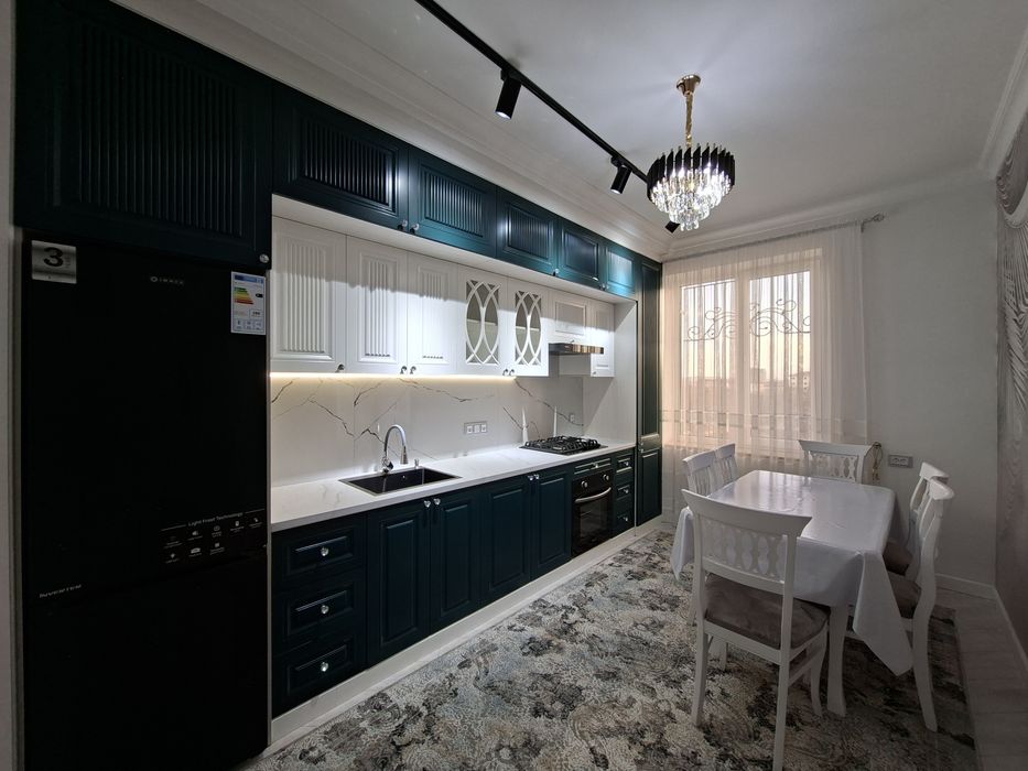 3шка на районе Вокзала Чёрный парк