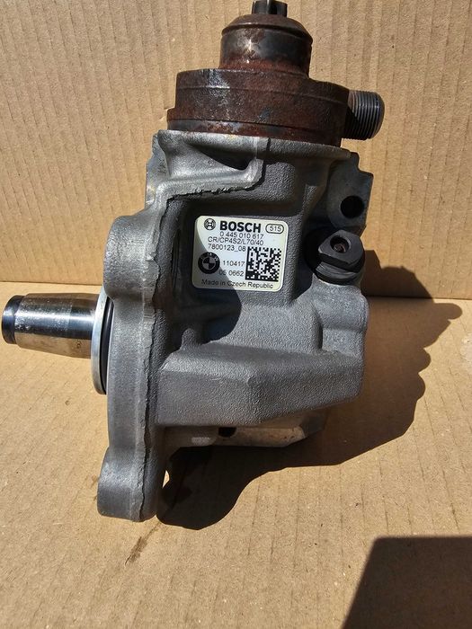 Pompă înaltă presiune BMW f01 f10 N57D30A 3.0d  Cod: 0 445 010 617