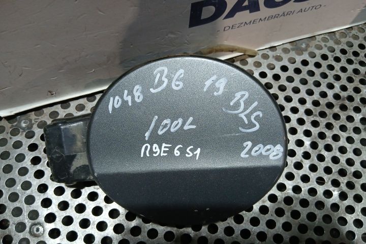 Usita rezervor 3C9809857 3C9809857 Volkswagen VW Passat B6