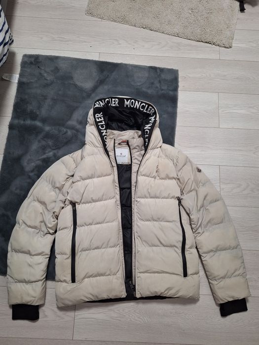 Geaca Moncler barbati
