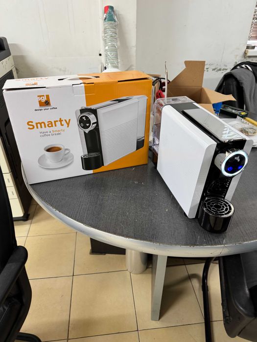 Smarty aparate de cafea cu capsule,  noi sigilate