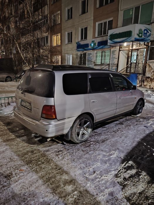 Продам Honda Odyssey