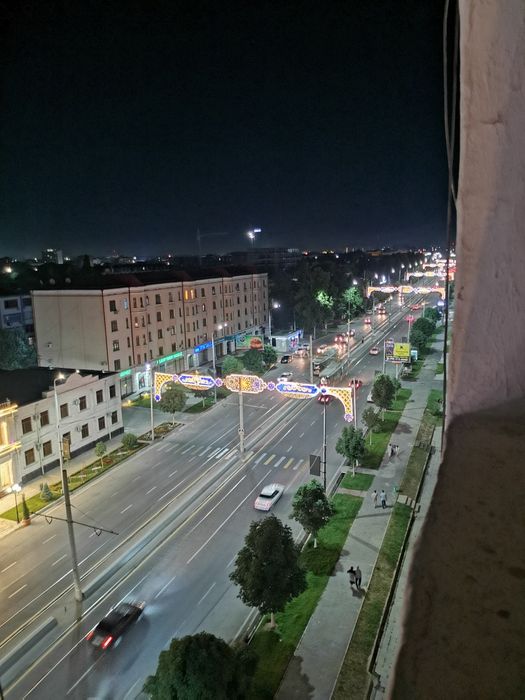 Продаётся 3х ком. кв., ул. Беруни 144. НАПРЯМУЮ ОТ СОБСТВЕННИКА