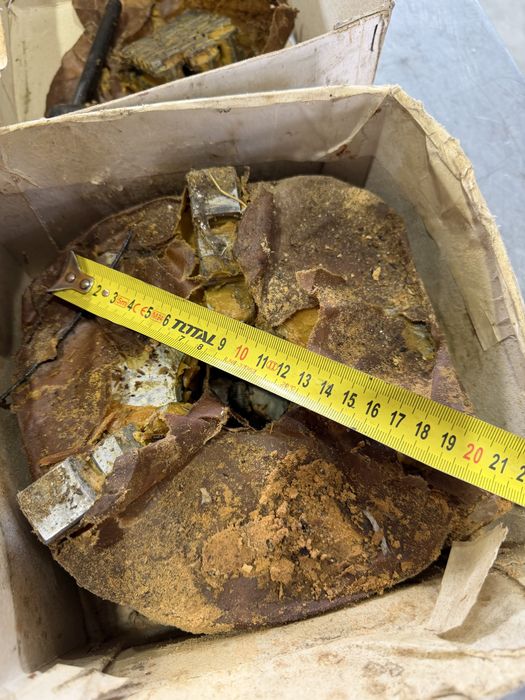 Нови универсали Ф200 с прави и обратни челюсти