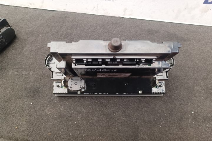 Comanda clima 7L6907040L 7L6907040L Volkswagen VW Touareg generatia 1