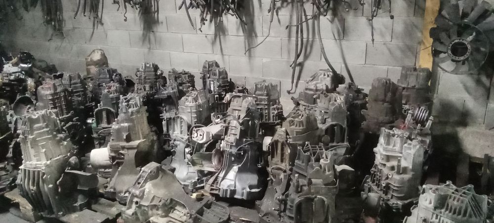 двигателя каробки автомат механика 124 .