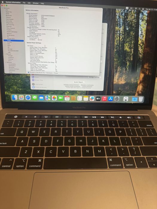 MacBook Pro 2018 1Tb SSD 16gb RAM i7 2.7GHz baterie noua, originala