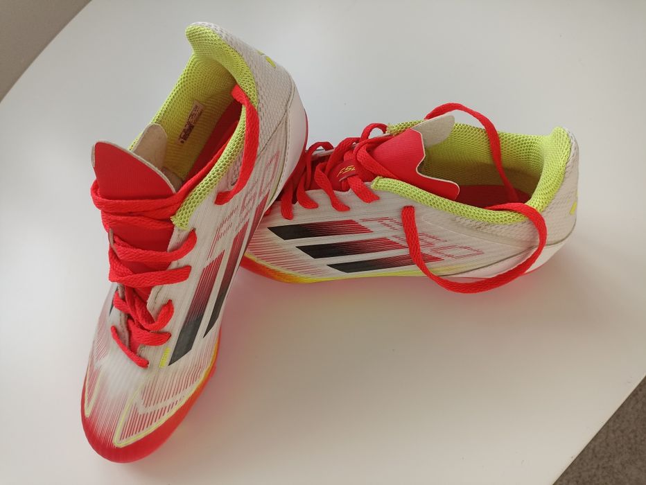 Бутонки 35 номер