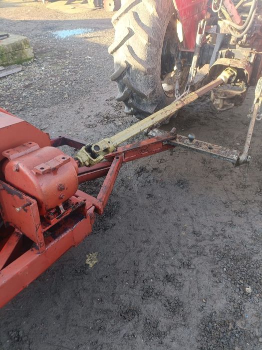 Tocătoare de resturi vegetale