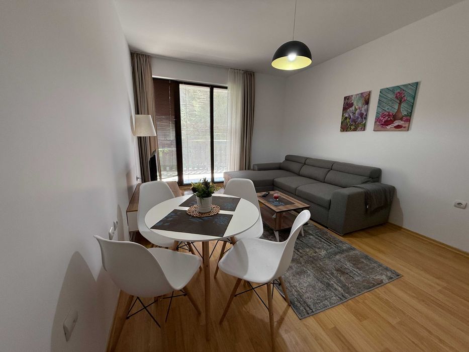 Продава се Двустаен апартамент в Банско - 56 кв.м за 1072 €/кв.м - Снимка #2