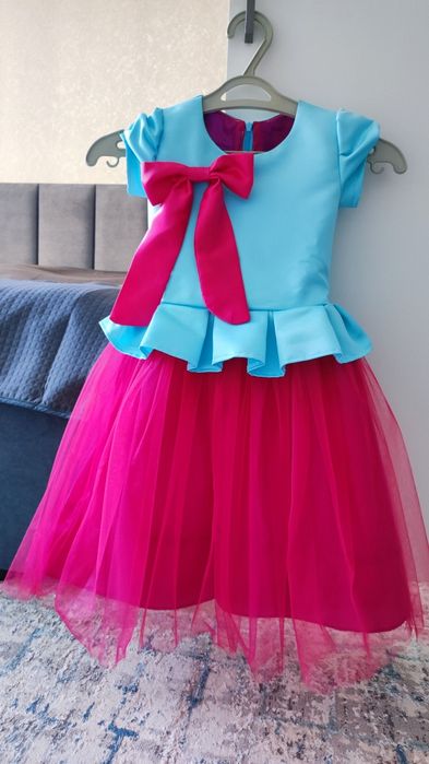 Платье на 5-7 лет