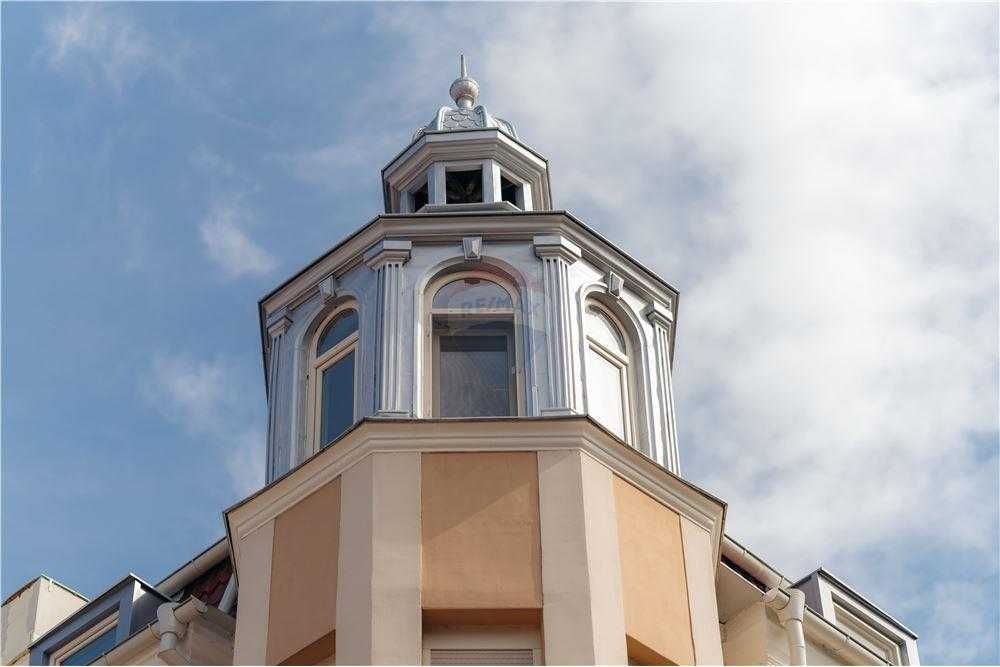 Продава се Офис в Шумен, Център - 134 кв.м за 1523 €/кв.м - Снимка #2