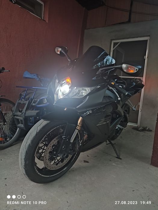 Vând Suzuki gsx-r 600 2009 (gsxr K9)