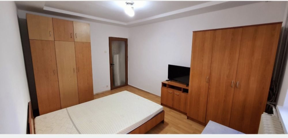 Particular Inchiriez Garsoniera Lacul tei  Zambilelor