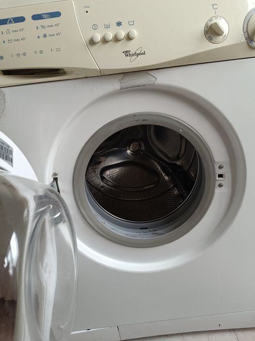 Пералня Whirlpool