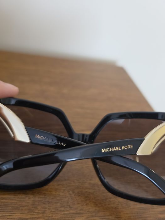 Продавам нови слънчеви очила  ETRO и  MICHAEL KORS