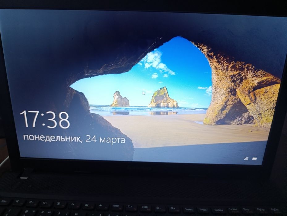 Ноутбук Леново  продаю