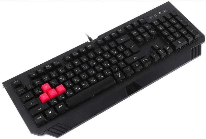 Проводная игровая клавиатура Bloody B120N Black +/