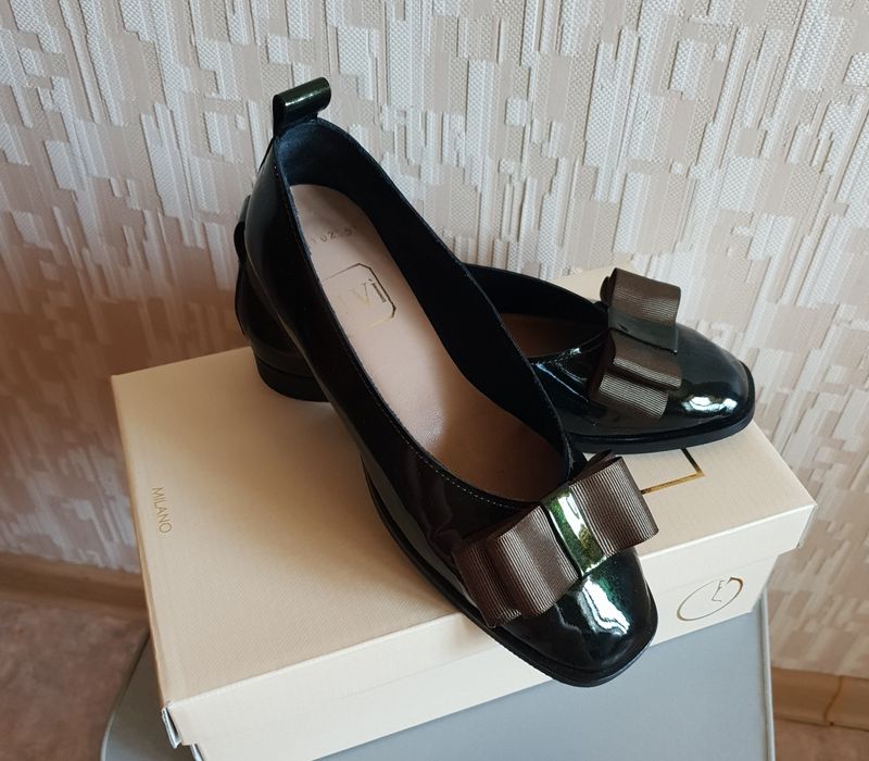 Продам балетки кожаные