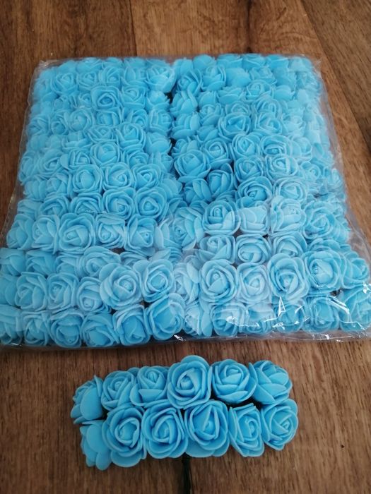 Розы из фоамирана