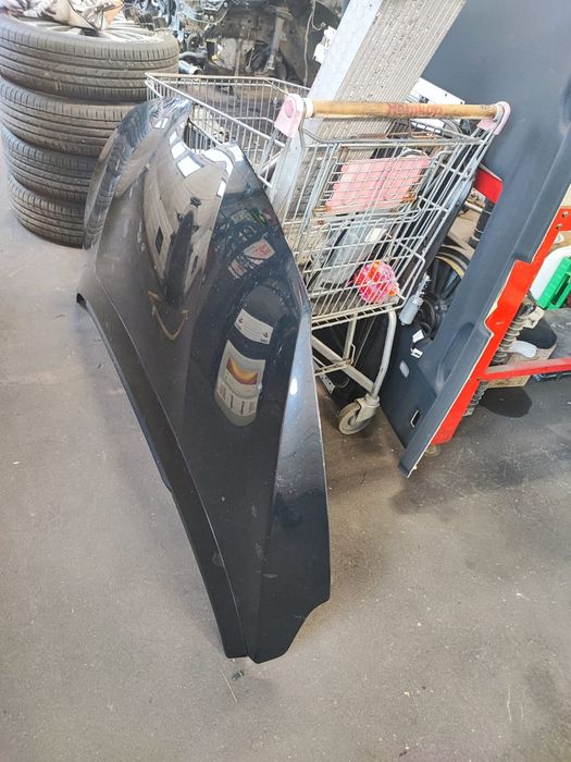 Vînd capota motor renault scenic 2018