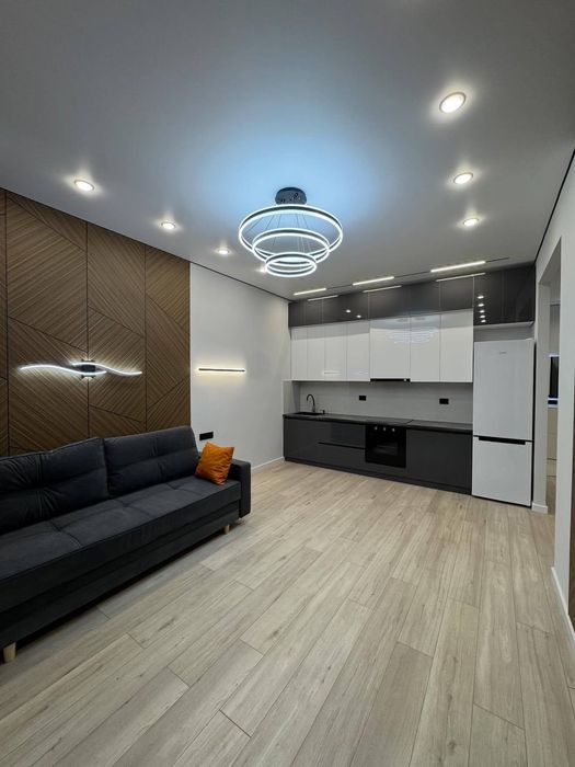 Сдается отличная 2-х комнатная квартира на Ц5 массив Киет  2/3/12 А3