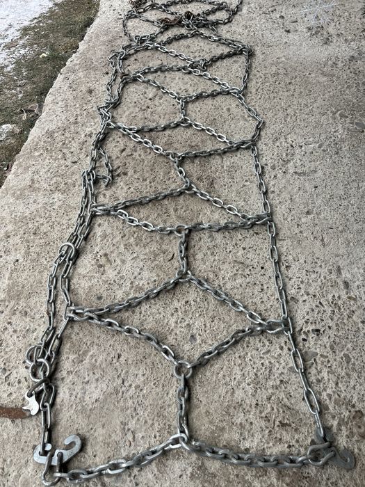 Vând lanțuri noi pentru camion