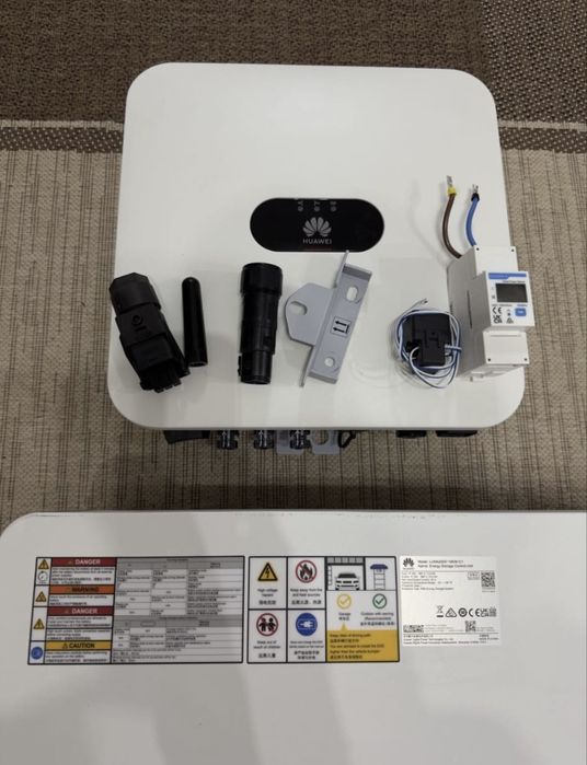 Invertor 6kw + modul baterie huawei