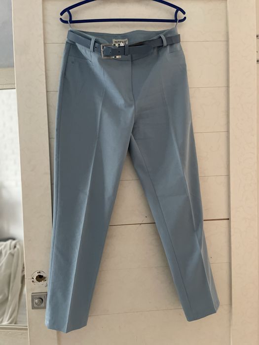 Продам  Брючный костюм размер М