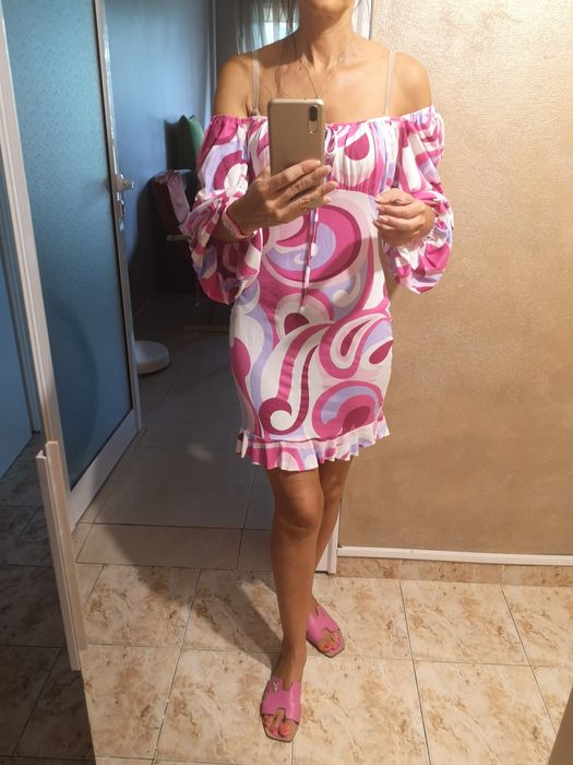 Missguided -нова рокля
