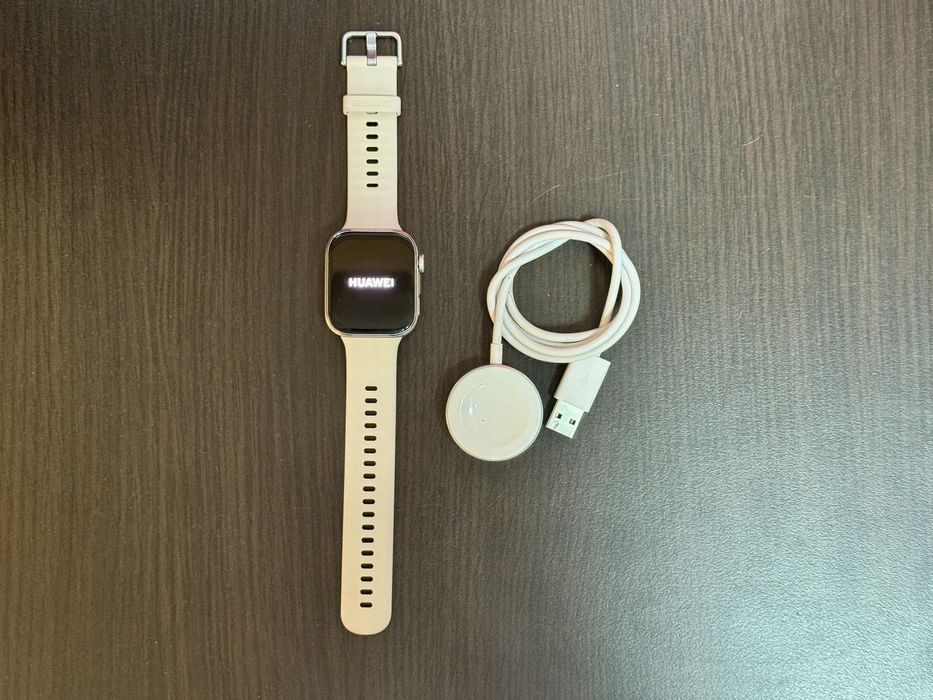 КАТО НОВ! Huawei Watch Fit 4