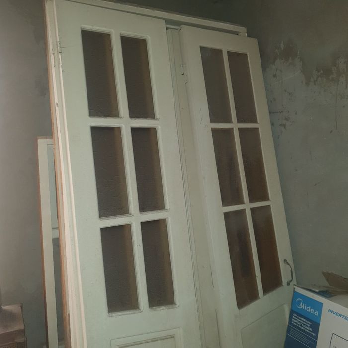 Hammasi, Yog'och rom eshiklar. Narxi kelishiladi