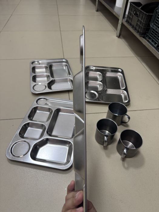 Подносы. разносы