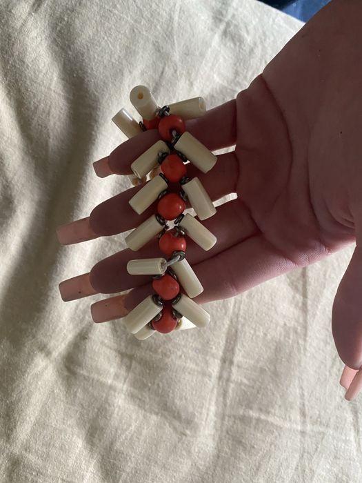 Гривни за големите любители на бижута