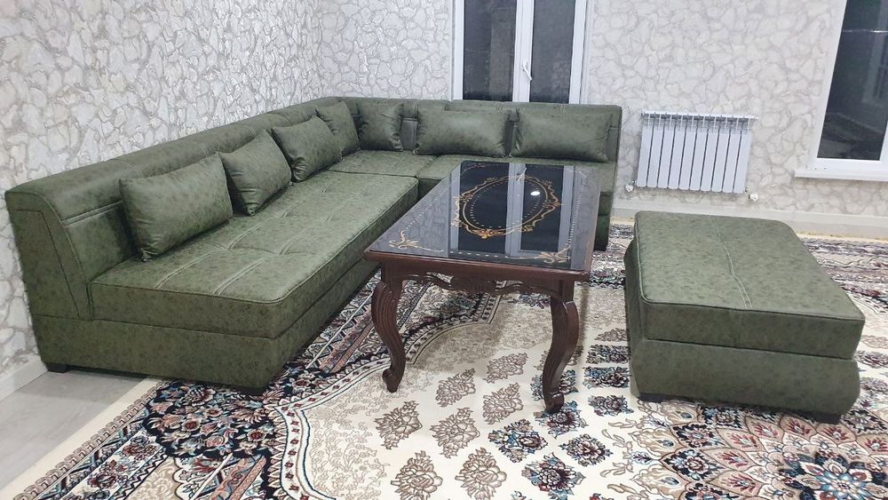 Mehmonxonaga yumshoq mebel .
