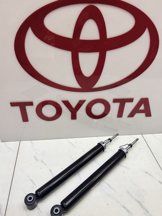 Амартизатор задние Toyota Yaris
