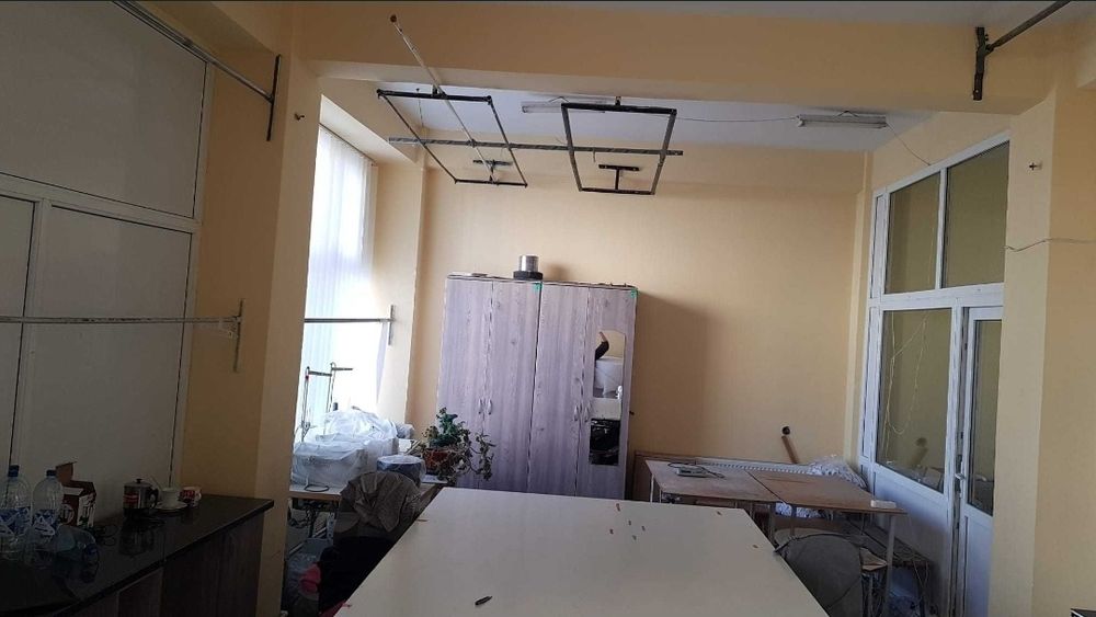 Vand Spatiu Comercial - Zona Balada (Visoi)