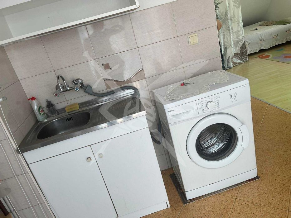 Дава се под наем Едностаен апартамент в Варна, Гръцка махала - 50 кв.м за 400 € - Снимка #1