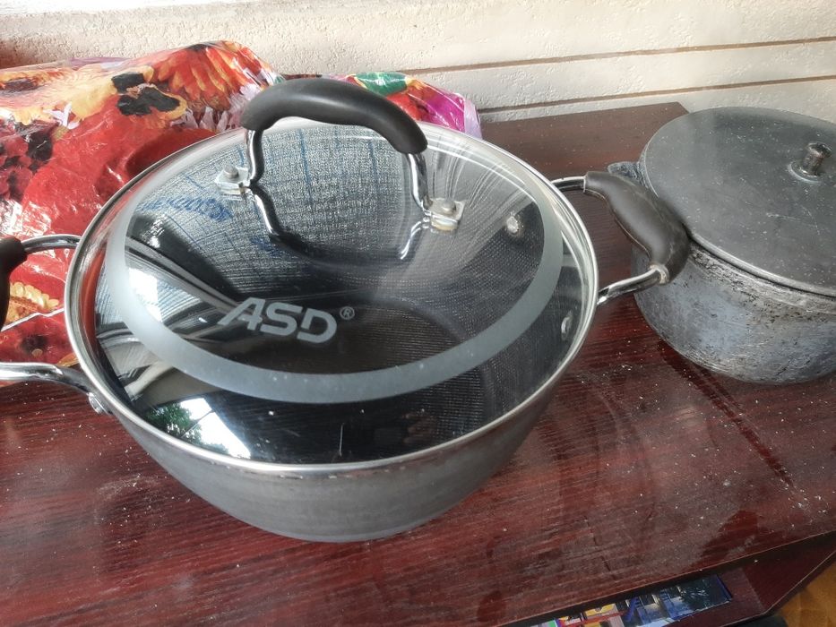 Chinni qozonlar sotiladi