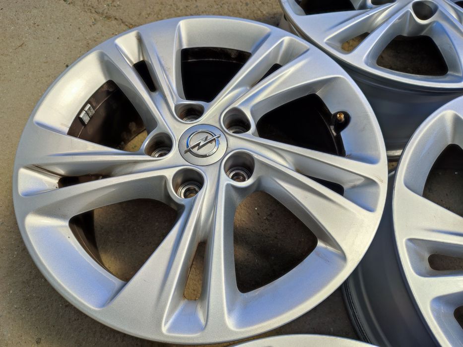 16" оригинални алуминиеви джанти за Opel Granlend/Peugeot.