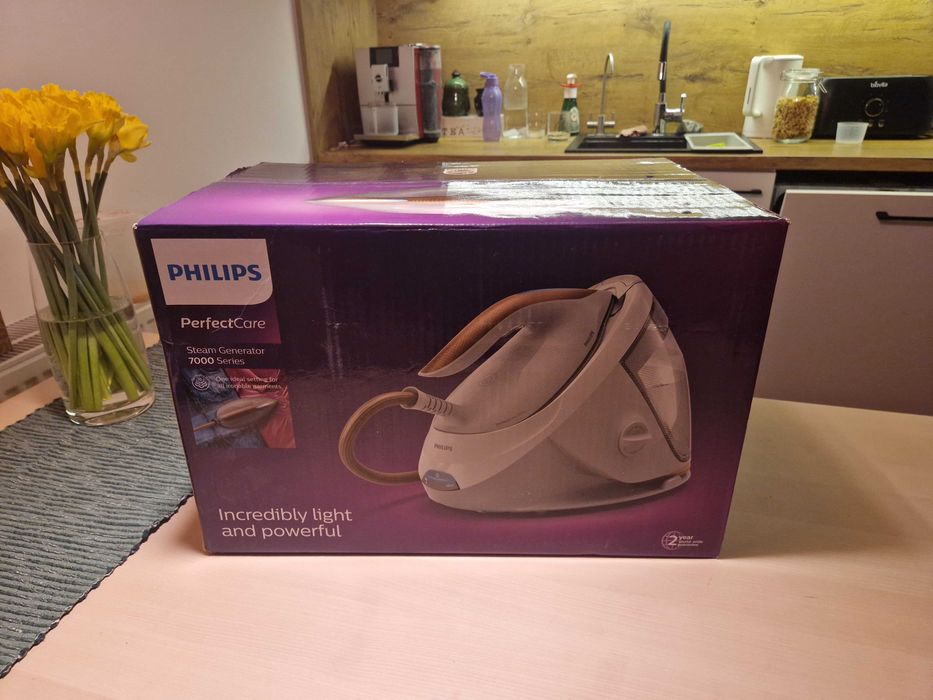 Statie de calcat PHILIPS PerfectCare seria 7000 PSG7040/10 SIGILAT