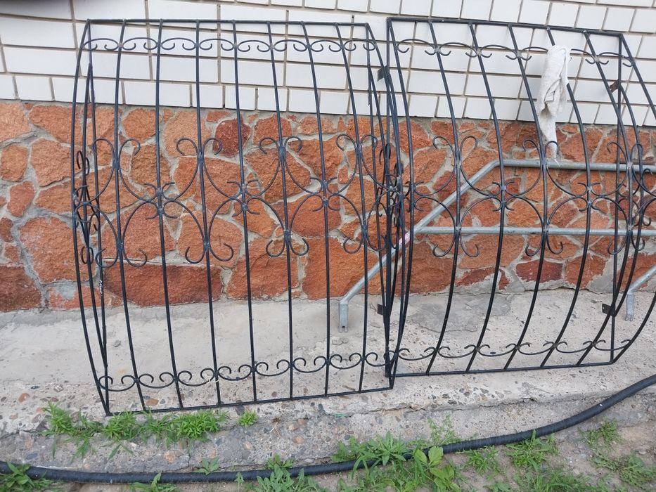 Продам чугунные батареи