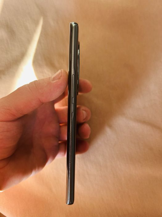 Продам телефон Honor x9a